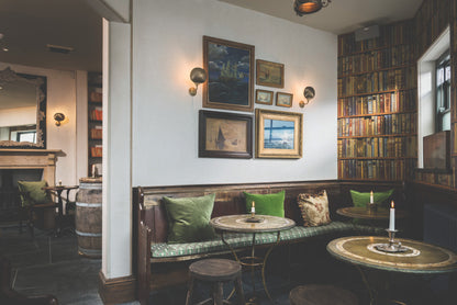 RUBY'S COCKTAIL BAR. PADSTOW. CORNWALL